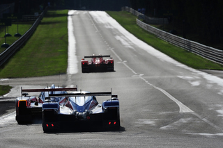 Illustration for article titled Ten Awesome Photos From 24 Hours Of Le Mans Practice
